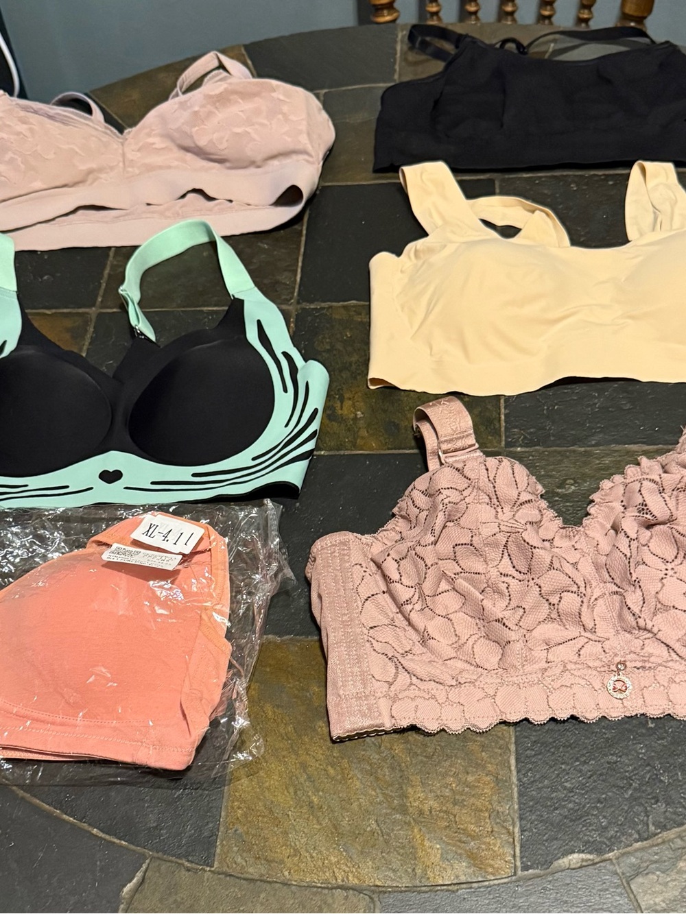 Bra Bundle deal in size Xl-XXL